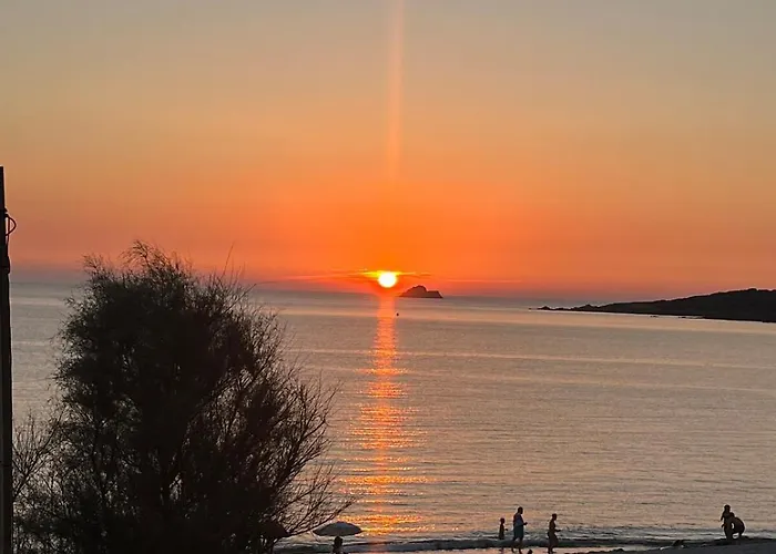 Loretto Proche Centre Et Апартаменти *