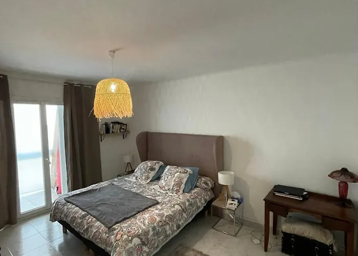 Loretto Proche Centre Et Apartment